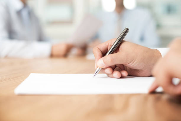 Contratos para profesionales y empresas